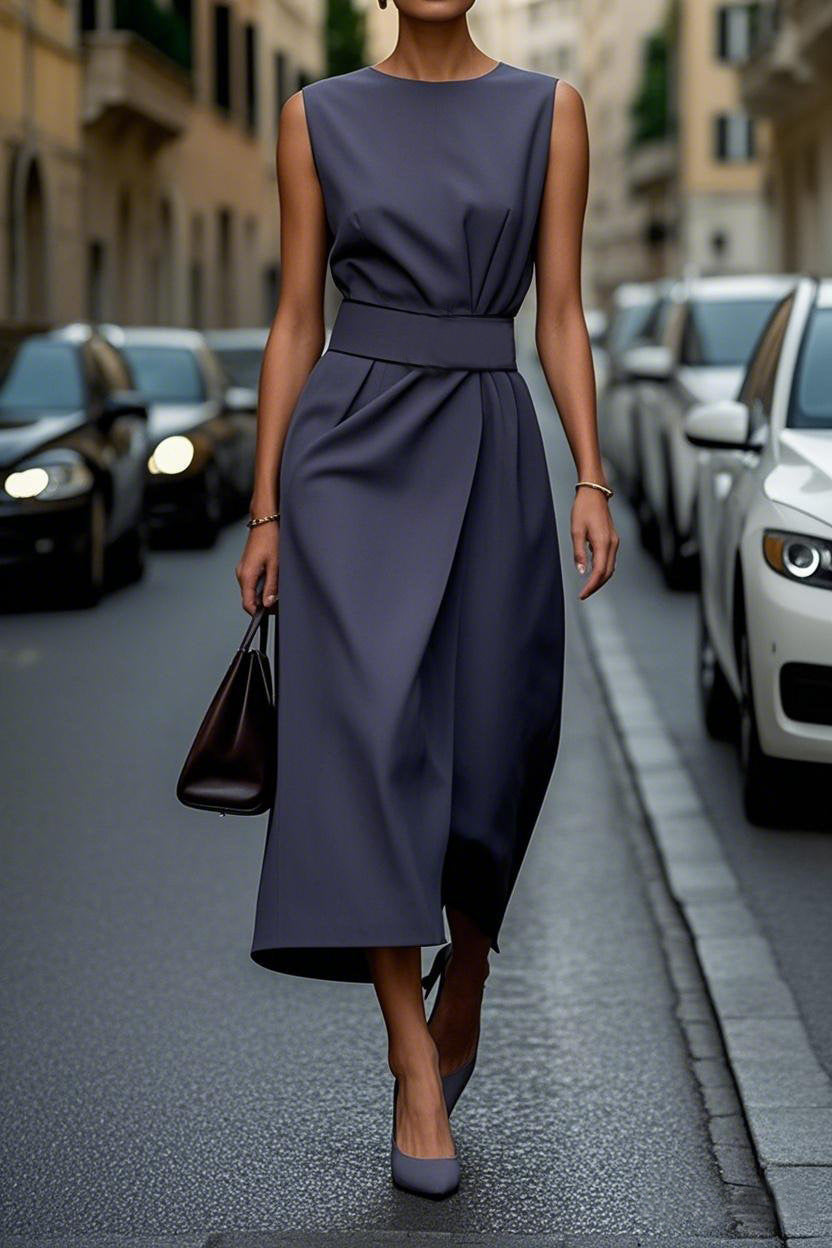 Robe d'été sans manches avec ceinture